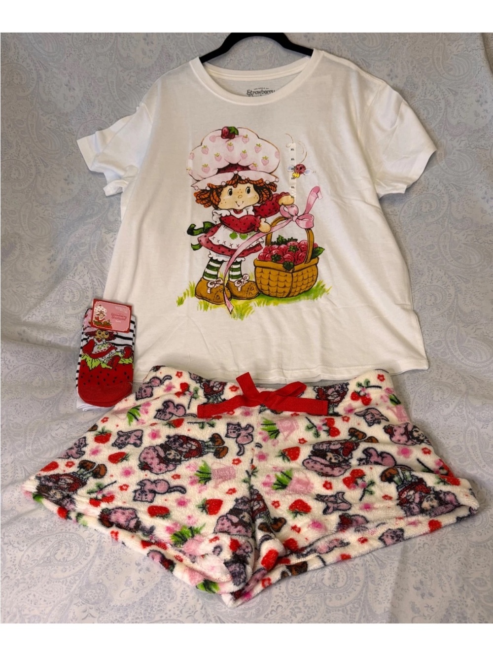 Strawberry Shortcake Juniors Tshirt, Plush Short & Sock Sets